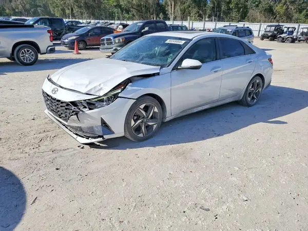 5NPLP4AG4NH069375 2022 HYUNDAI ELANTRA - Image 1