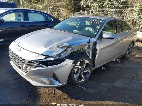 5NPLP4AG4PH119338 2023 HYUNDAI ELANTRA - Image 2