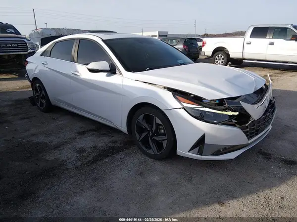 5NPLP4AG5MH000161 2021 HYUNDAI ELANTRA - Image 1