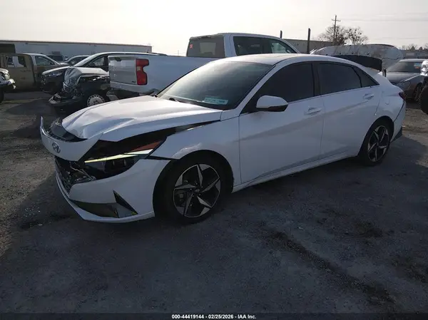 5NPLP4AG5MH000161 2021 HYUNDAI ELANTRA - Image 2