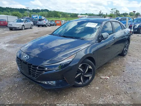 5NPLP4AG5MH020491 2021 HYUNDAI ELANTRA - Image 2