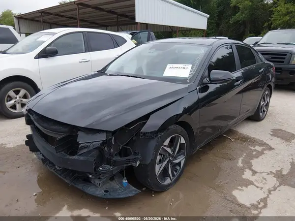 5NPLP4AG5NH068705 2022 HYUNDAI ELANTRA - Image 2