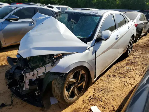 5NPLP4AG5NH082135 2022 HYUNDAI ELANTRA - Image 1