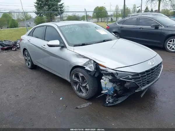 5NPLP4AG6MH035422 2021 HYUNDAI ELANTRA - Image 1