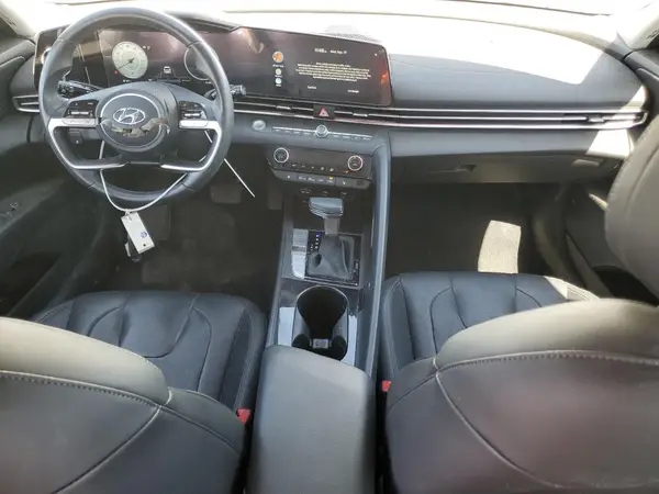 5NPLP4AG6NH068857 2022 HYUNDAI ELANTRA - Image 8