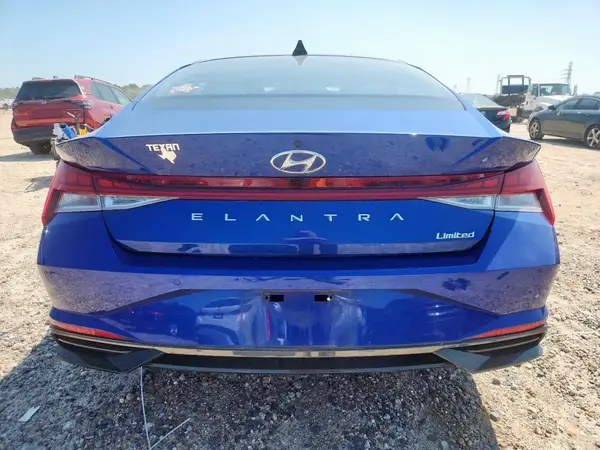 2022 HYUNDAI ELANTRA COPART lot 80011135 auction photo 6