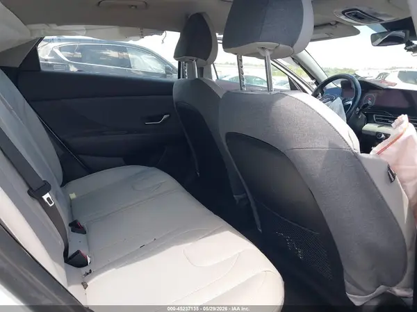 5NPLP4AG7MH002915 2021 HYUNDAI ELANTRA - Image 8