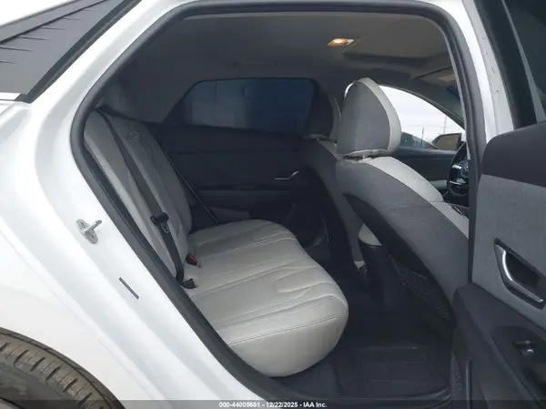 5NPLP4AG7MH017284 2021 HYUNDAI ELANTRA - Image 8