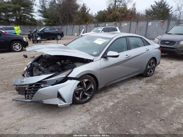 5NPLP4AG7MH026146 2021 HYUNDAI ELANTRA - Image 2