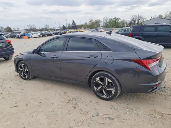 5NPLP4AG7NH061173 2022 HYUNDAI ELANTRA - Image 2