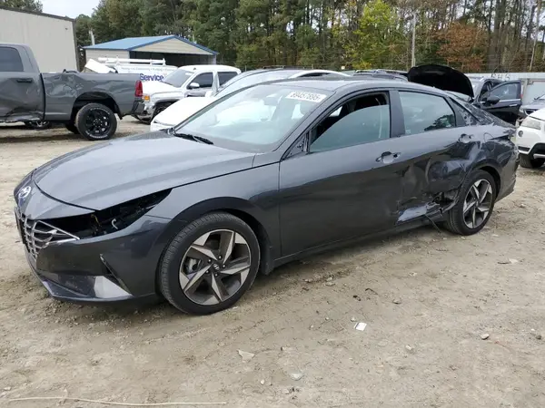 5NPLP4AG7NH072576 2022 HYUNDAI ELANTRA - Image 1