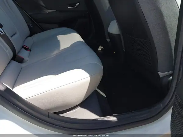 5NPLP4AG7NH074084 2022 HYUNDAI ELANTRA - Image 8