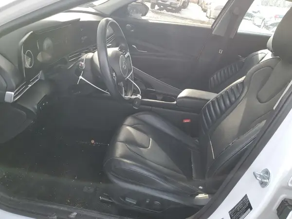 2021 HYUNDAI ELANTRA auction photo 7