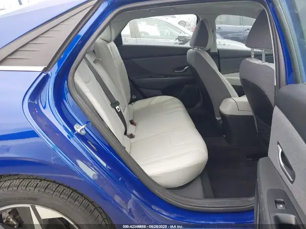 5NPLP4AG8MH037947 2021 HYUNDAI ELANTRA - Image 8