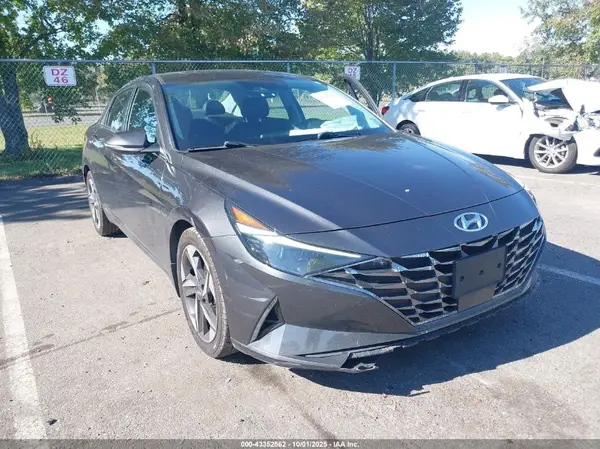 5NPLP4AG8NH073512 2022 HYUNDAI ELANTRA - Image 1