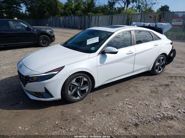 5NPLP4AG8NH073994 2022 HYUNDAI ELANTRA - Image 2