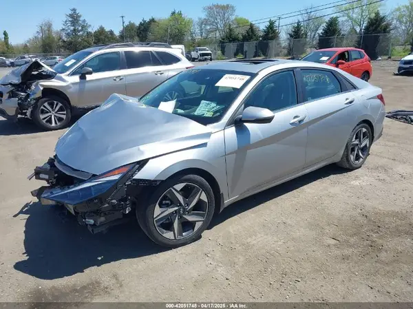 5NPLP4AG8NH078032 2022 HYUNDAI ELANTRA - Image 2