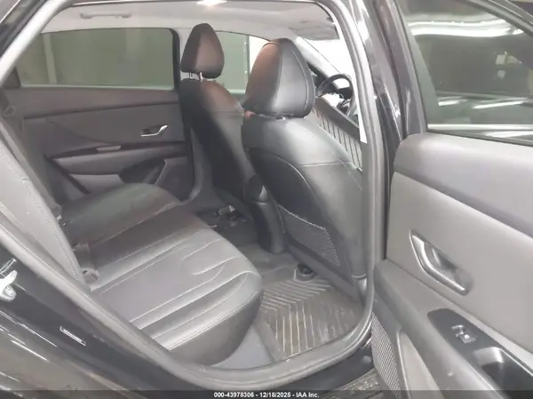 5NPLP4AG9MH018131 2021 HYUNDAI ELANTRA - Image 8