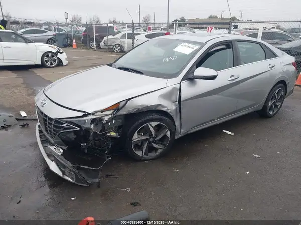 5NPLP4AG9MH039769 2021 HYUNDAI ELANTRA - Image 2