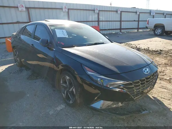 5NPLP4AG9NH053625 2022 HYUNDAI ELANTRA - Image 1