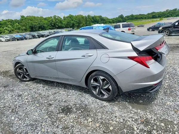 5NPLP4AG9NH069758 2022 HYUNDAI ELANTRA - Image 2