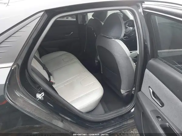 5NPLP4AG9NH075303 2022 HYUNDAI ELANTRA - Image 8