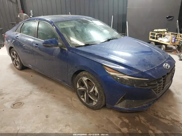 5NPLP4AG9NH075933 2022 HYUNDAI ELANTRA - Image 1