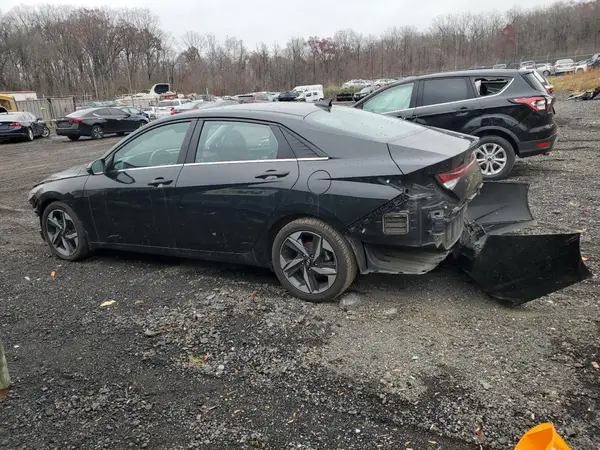 5NPLP4AG9PH087597 2023 HYUNDAI ELANTRA - Image 2