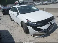 5NPLP4AGXMH023757 2021 HYUNDAI ELANTRA