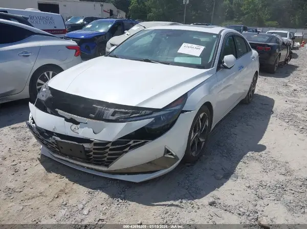 5NPLP4AGXMH023757 2021 HYUNDAI ELANTRA - Image 2