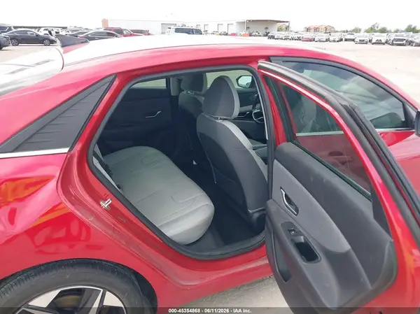 5NPLP4AGXNH059045 2022 HYUNDAI ELANTRA - Image 8