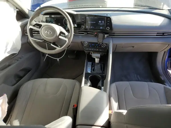 5NPLS4AG0MH005556 2021 HYUNDAI ELANTRA - Image 8