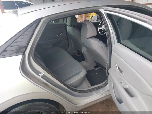 5NPLS4AG0MH008473 2021 HYUNDAI ELANTRA - Image 8