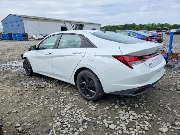 5NPLS4AG0MH017285 2021 HYUNDAI ELANTRA - Image 2