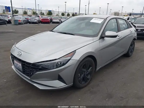 5NPLS4AG0MH019909 2021 HYUNDAI ELANTRA - Image 2