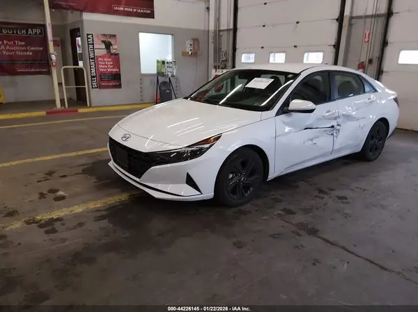 5NPLS4AG0MH032756 2021 HYUNDAI ELANTRA - Image 2