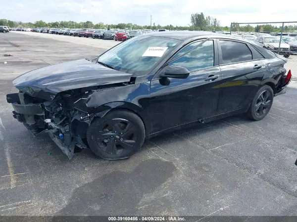 5NPLS4AG0MH033082 2021 HYUNDAI ELANTRA - Image 2