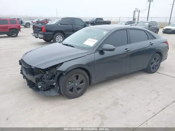 5NPLS4AG0MH041117 2021 HYUNDAI ELANTRA - Image 2