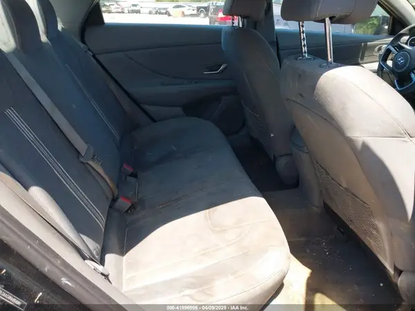 5NPLS4AG0NH054886 2022 HYUNDAI ELANTRA - Image 8