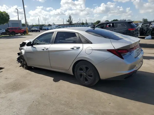 5NPLS4AG0NH055374 2022 HYUNDAI ELANTRA - Image 2