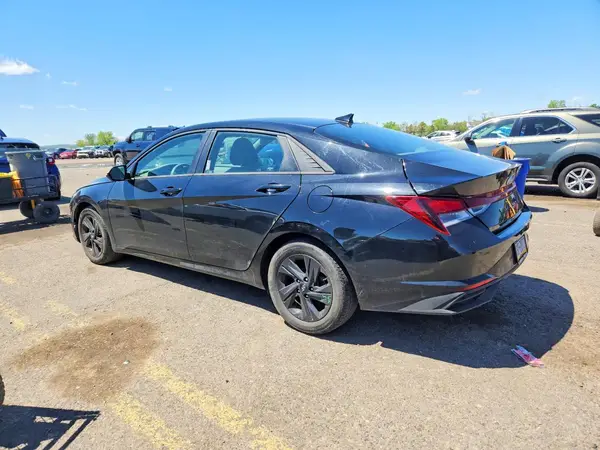 5NPLS4AG0NH057478 2022 HYUNDAI ELANTRA - Image 2