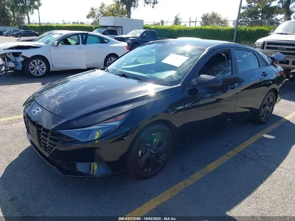 5NPLS4AG0NH059697 2022 HYUNDAI ELANTRA - Image 2