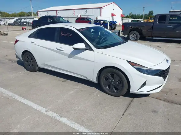 5NPLS4AG0NH060171 2022 HYUNDAI ELANTRA - Image 1