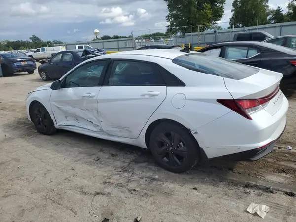5NPLS4AG0NH063393 2022 HYUNDAI ELANTRA - Image 2