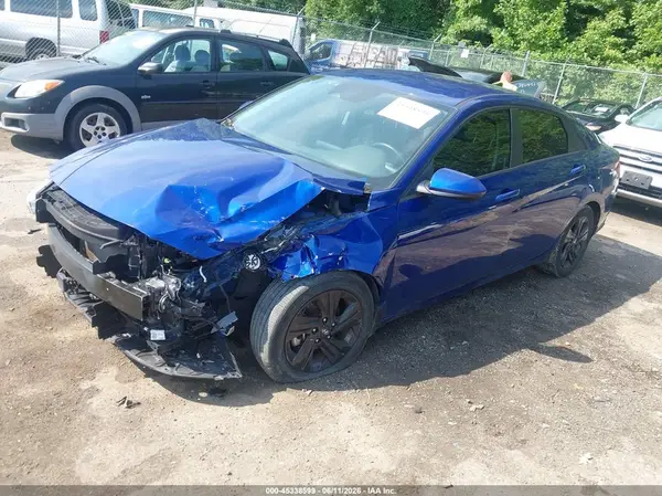 5NPLS4AG0NH079318 2022 HYUNDAI ELANTRA - Image 2