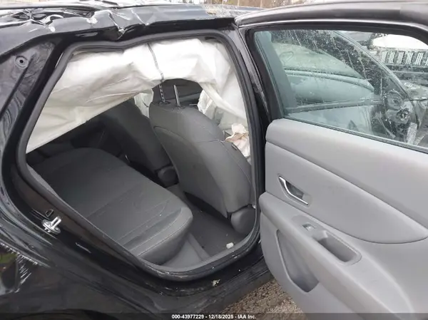 5NPLS4AG0NH079903 2022 HYUNDAI ELANTRA - Image 8