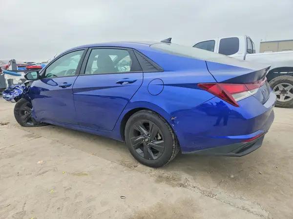 5NPLS4AG0NH084860 2022 HYUNDAI ELANTRA - Image 2