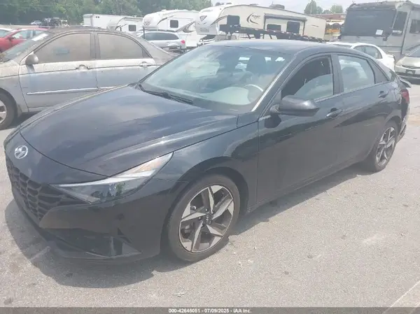5NPLS4AG0PH099717 2023 HYUNDAI ELANTRA - Image 2
