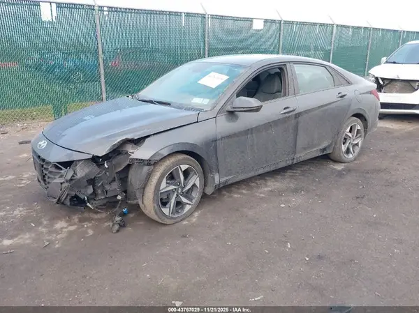5NPLS4AG0PH100025 2023 HYUNDAI ELANTRA - Image 2