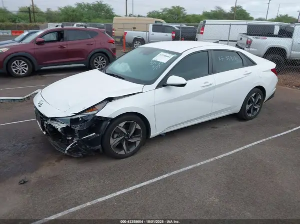 5NPLS4AG0PH101515 2023 HYUNDAI ELANTRA - Image 2